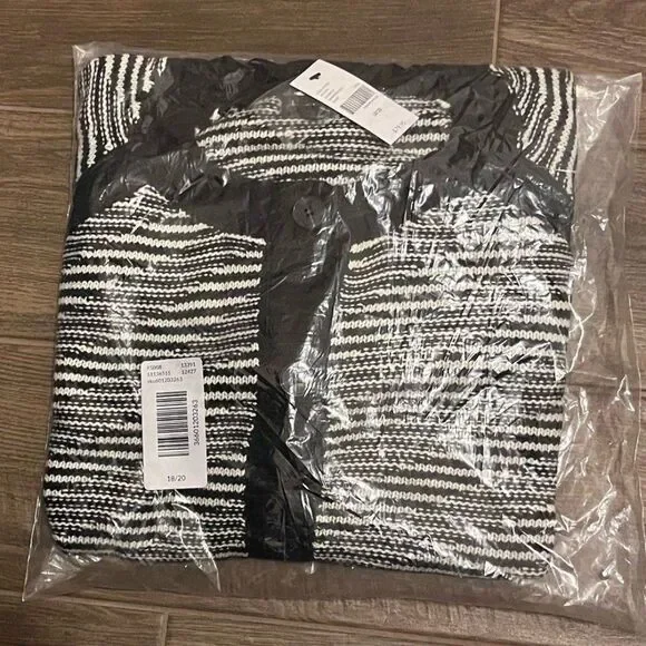 LANE BRYANT - Long-Sleeve Button-Front Stitch Cardigan - Picture 4 of 4